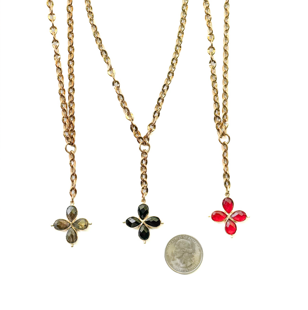 Eva Y Clover Necklace