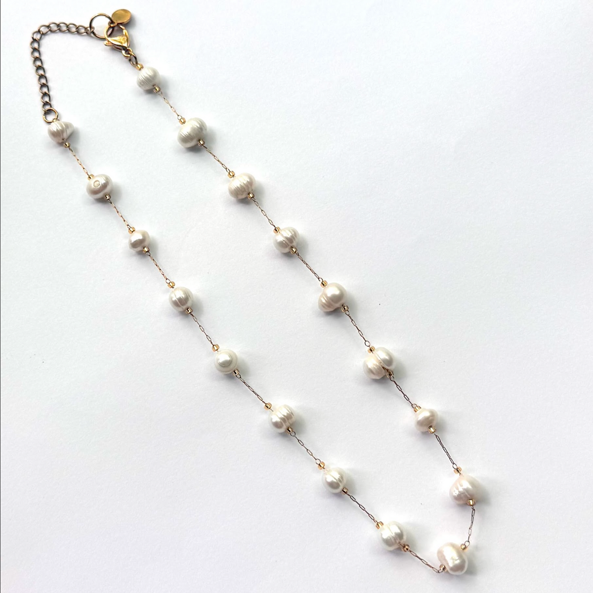 Continuous Pearl Collar Necklace
